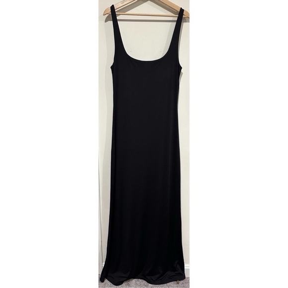 Meshki Aubree Fishtail Maxi Dress - Picture 3 of 10